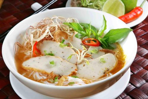 B&uacute;n chả c&aacute; B&agrave; Lữ